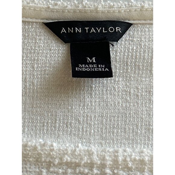 Ann Taylor Womens Off-White Textured Knit Top With 3/4 Sleeves Lace Hem Detail M - Picture 4 of 8